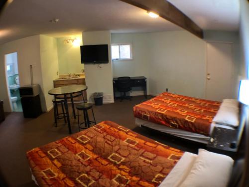 tower 64 motel and rv park