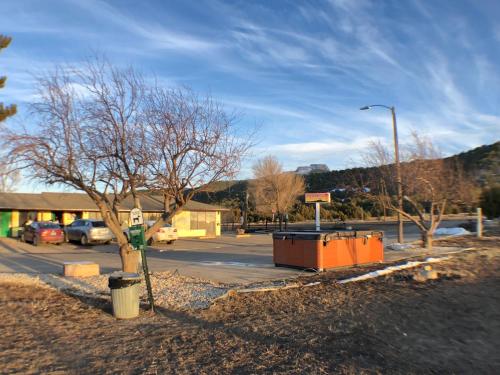 tower 64 motel and rv park