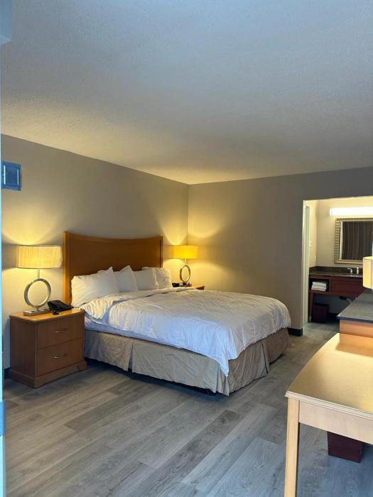 days inn lanett