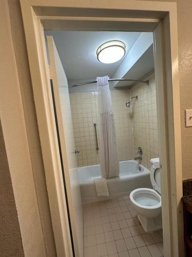 days inn lanett