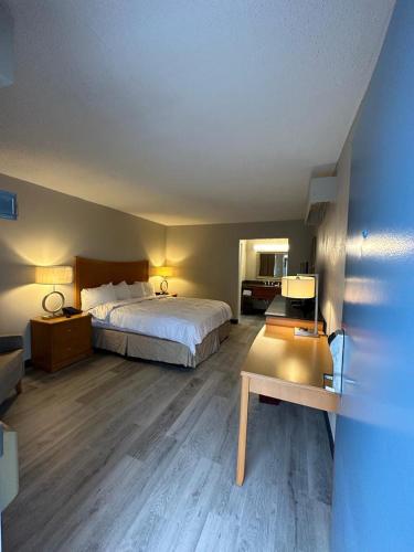 days inn lanett