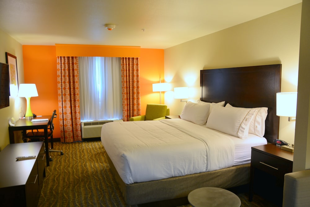 holiday inn express and suites houston nw tomball