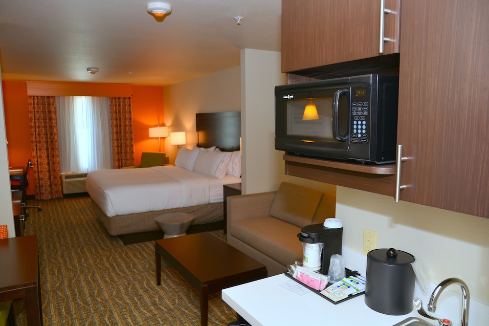 holiday inn express and suites houston nw tomball