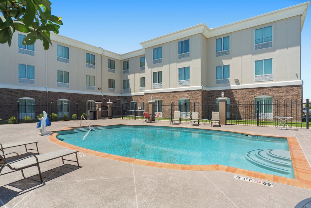 holiday inn express and suites houston nw tomball