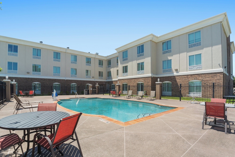 holiday inn express and suites houston nw tomball