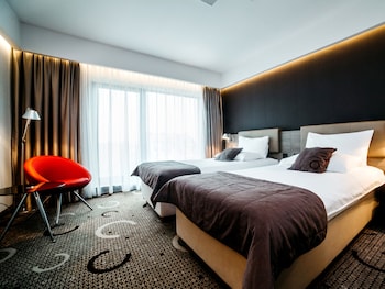 q hotel plus krakow