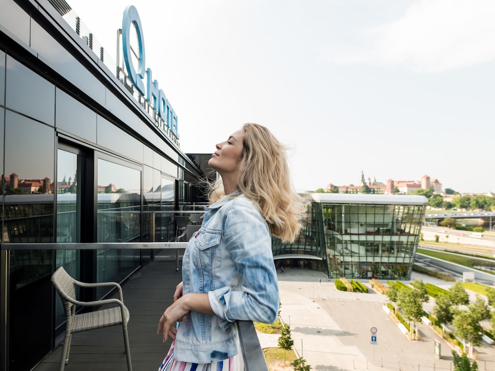 q hotel plus krakow