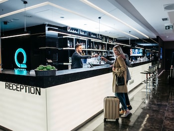q hotel plus krakow