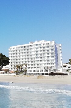 universal hotel castell royal