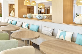 universal hotel castell royal