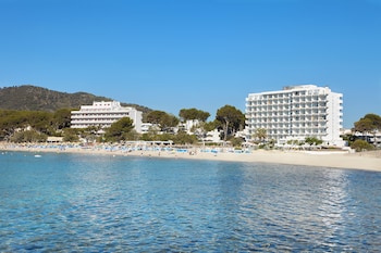 universal hotel castell royal