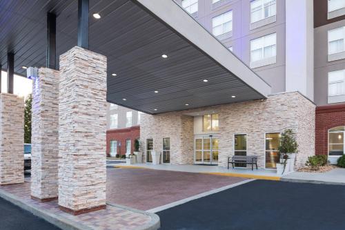 holiday inn express and suites duluth mall area