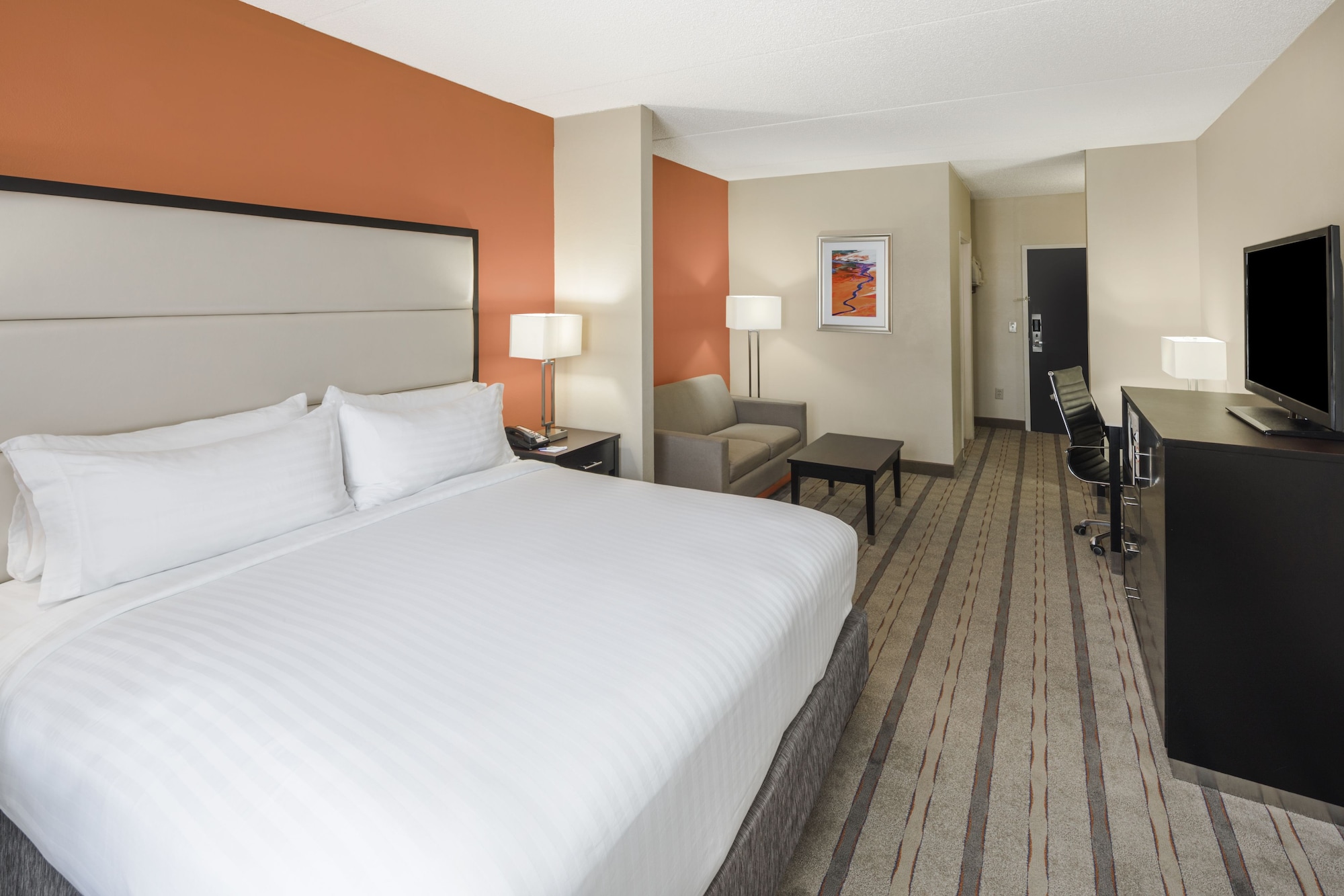 holiday inn express and suites duluth mall area