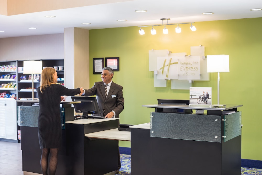 holiday inn express and suites duluth mall area