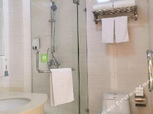 home inn shanghai luheng road metro station