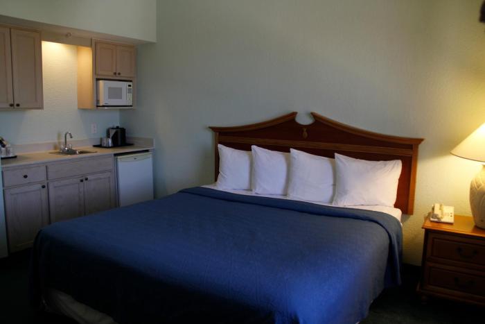 cocoa beach suites