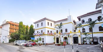 Tembo House Hotel,Stone Town>>Dongwe,4 star