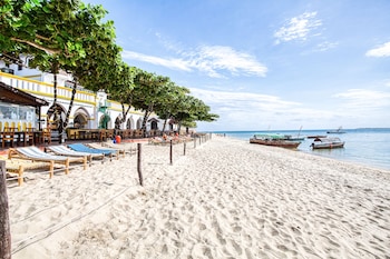 Tembo House Hotel,Stone Town>>Dongwe,4 star