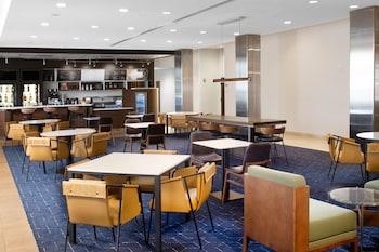 courtyard by marriott lubbock downtown university area