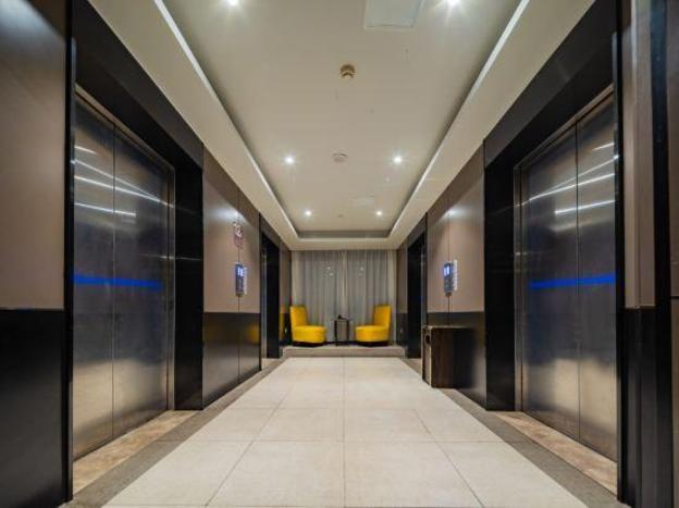 home inn plus chengdu jianshe road dongjiao jiyi