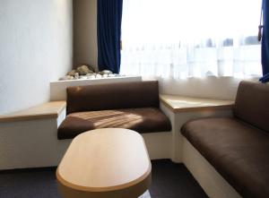 portonovo hotel and suites