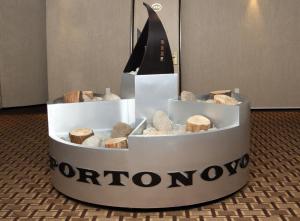 portonovo hotel and suites