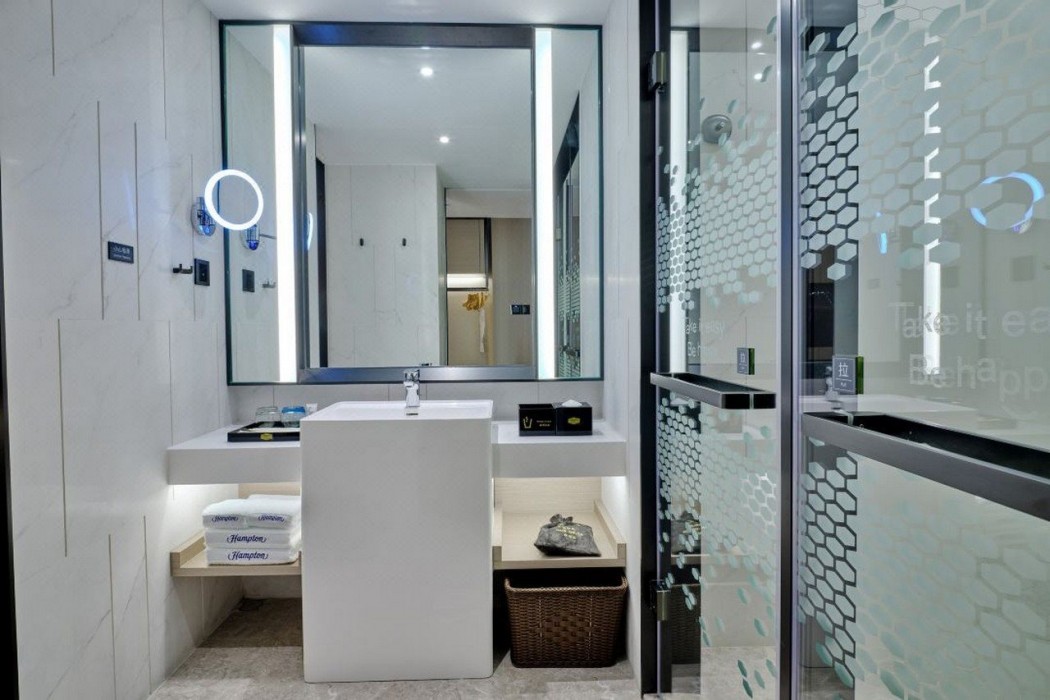 hampton by hilton shenzhen north station