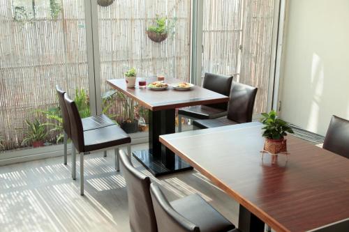 cambridge yang kang hotel