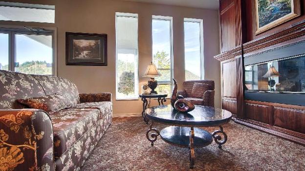 best western salbasgeon inn and suites of reedsport