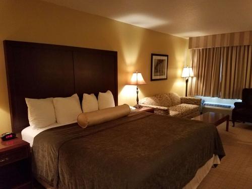 best western salbasgeon inn and suites of reedsport