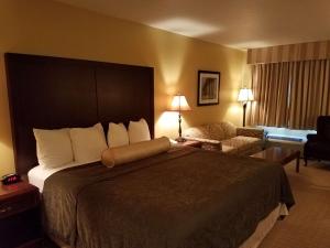best western salbasgeon inn and suites of reedsport