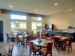 best western salbasgeon inn and suites of reedsport