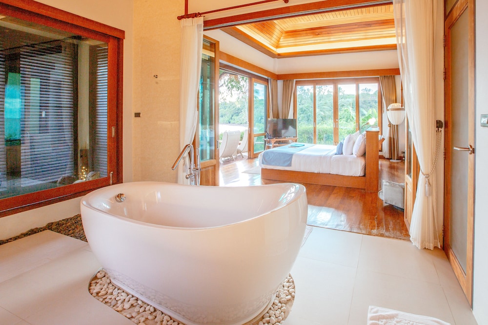 The Beach Natural Resort - Koh Kood,Ko Kut>>Ko Kood,3 star