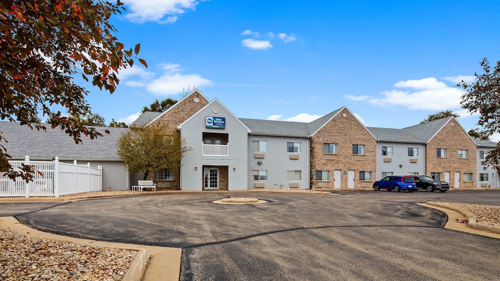best western dodgeville inn and suites