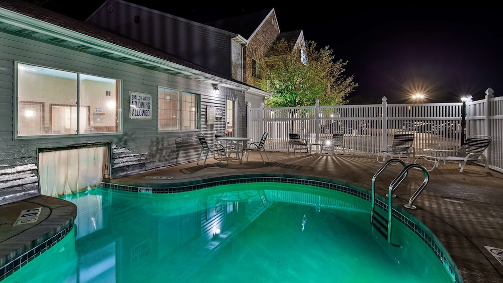 best western dodgeville inn and suites