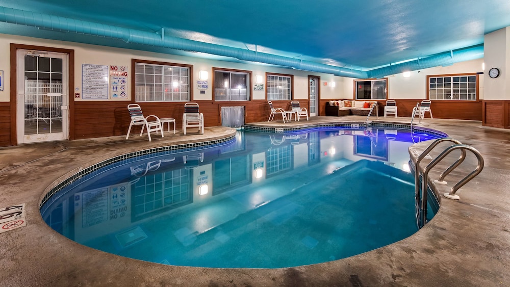 best western dodgeville inn and suites