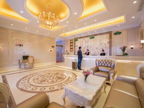 vienna hotel shenzhen bantian wuhe metro station