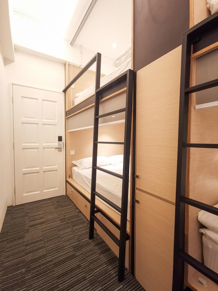 attrus by lse hostel