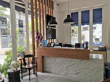 attrus by lse hostel