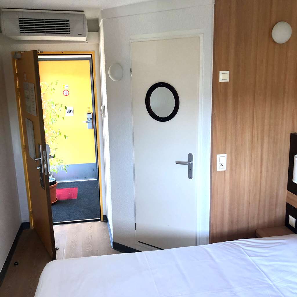 premiere classe annemasse ville la grand