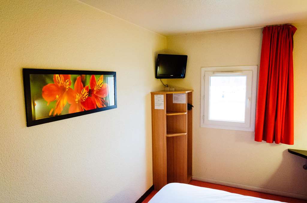 premiere classe annemasse ville la grand