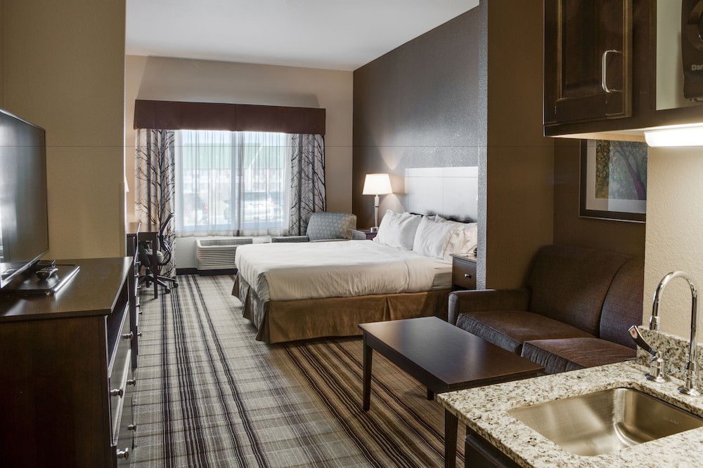 holiday inn express and suites nevada by ihg
