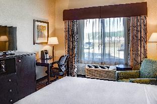 holiday inn express and suites nevada by ihg