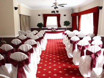 old rose and crown hotel