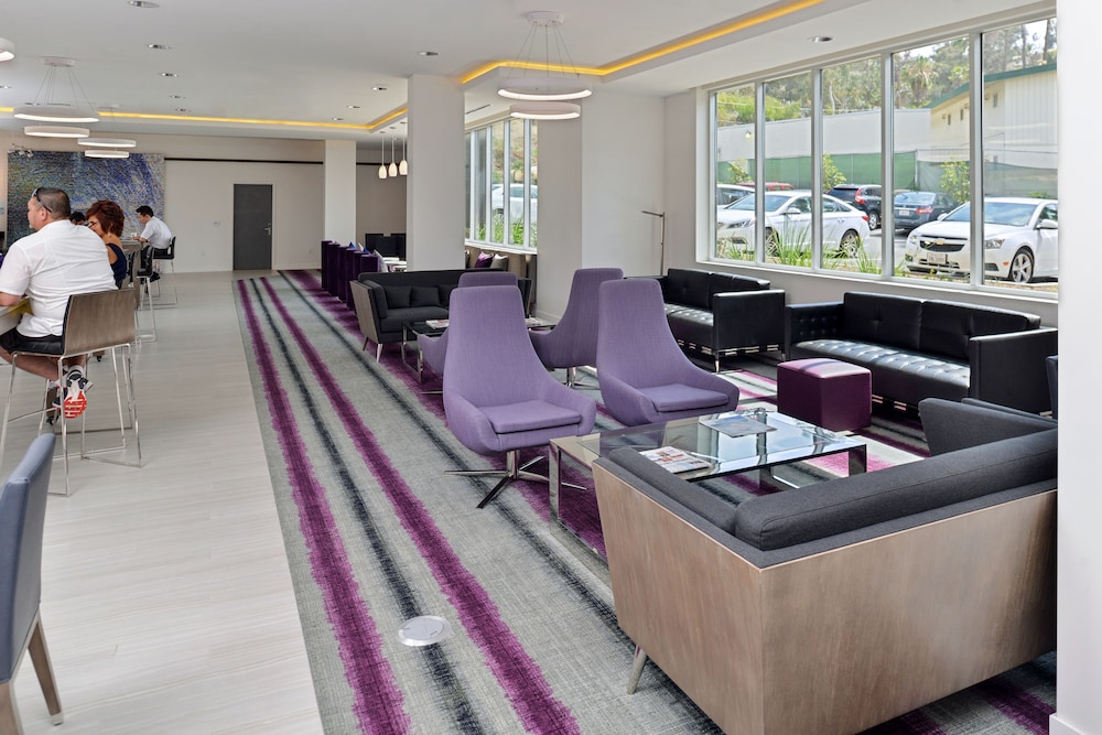 holiday inn express and suites san diego mission valley
