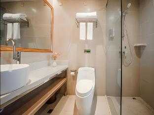 vienna hotel kelamayi branch