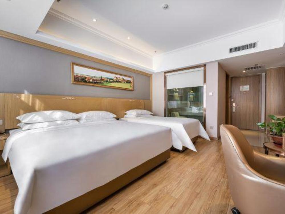 vienna hotel kelamayi branch
