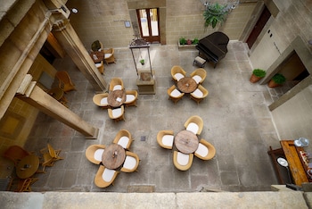 palacio carvajal giron