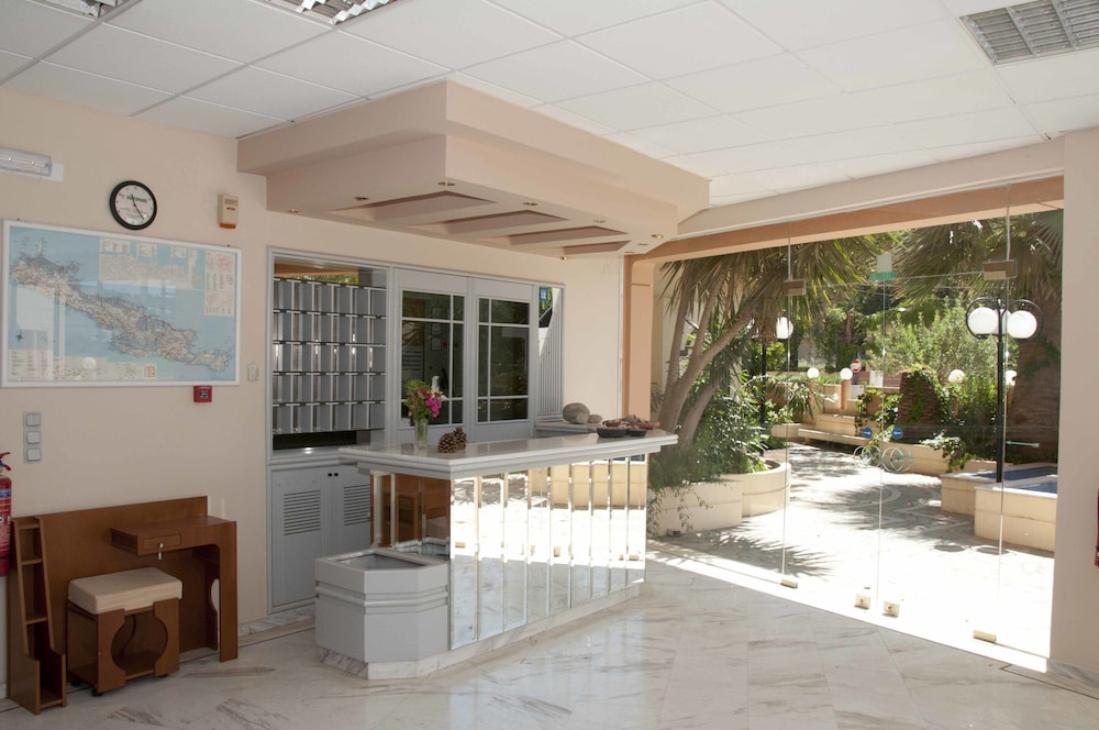 platanias