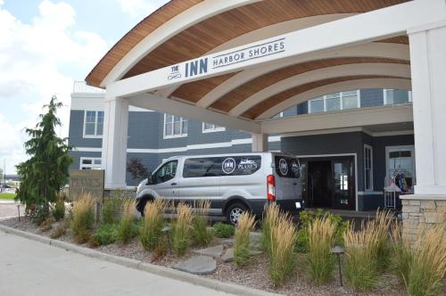 the inn at harbor shores